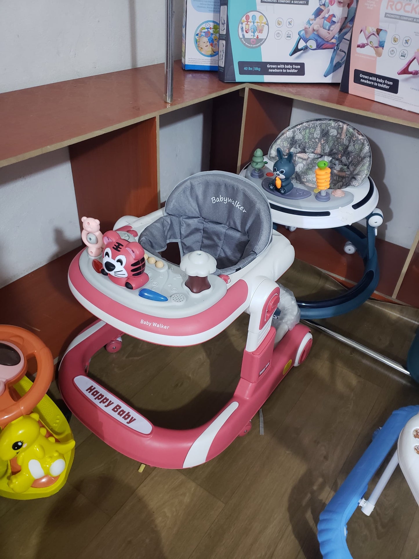 الجراية الملكية Baby Walkers