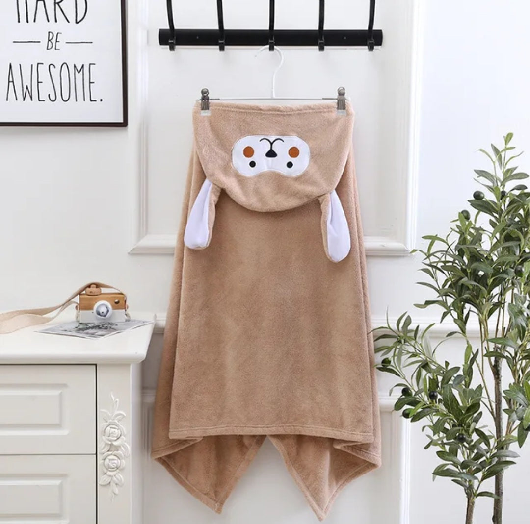 منشفة مع غطاء رأس للأطفال